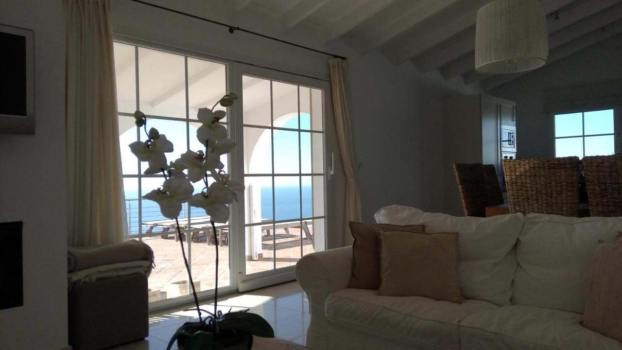 Villa Perla Blanca Sayalonga Exterior foto