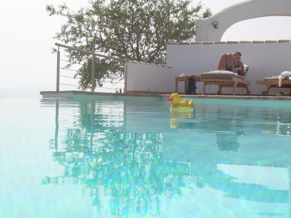 Villa Perla Blanca Sayalonga Exterior foto
